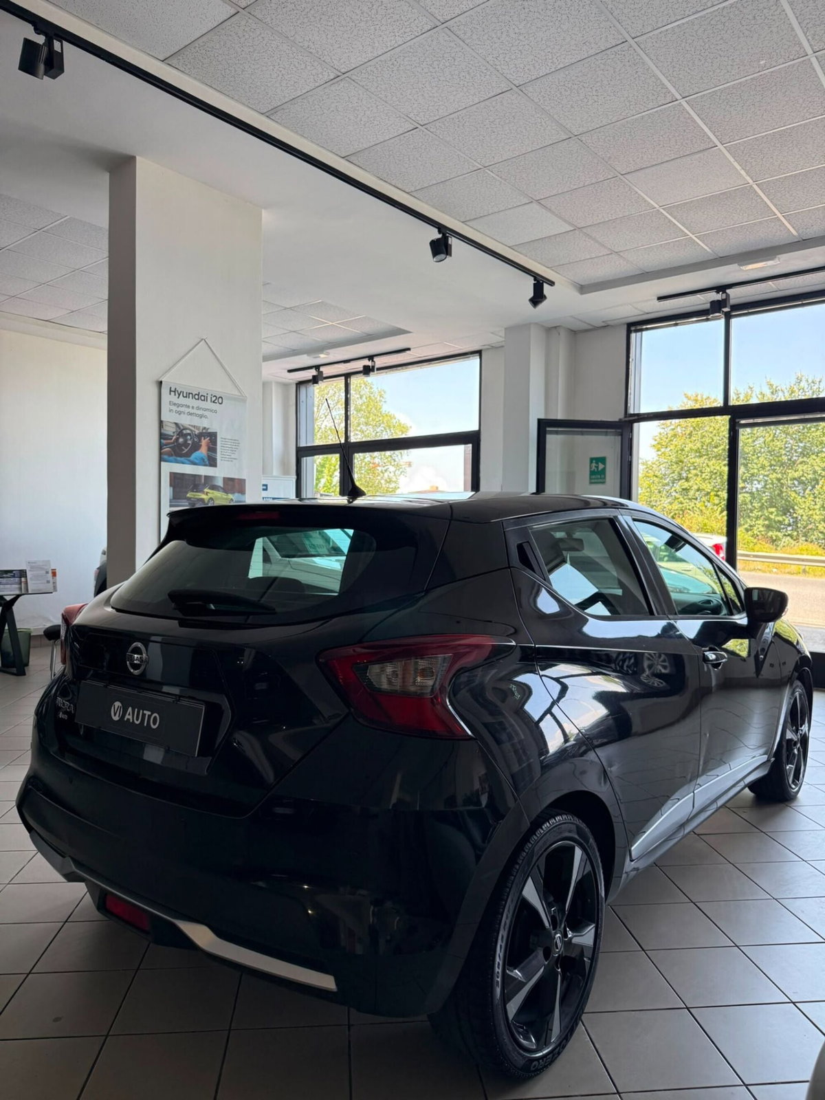 Nissan Micra 1.0L 12V 5 porte Acenta (6)