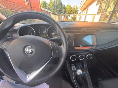 Alfa Romeo Giulietta 1.6 JTDm Super 120cv (7)