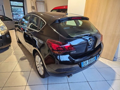 Opel Astra 1.4 Turbo 140CV 5 porte Cosmo (2)