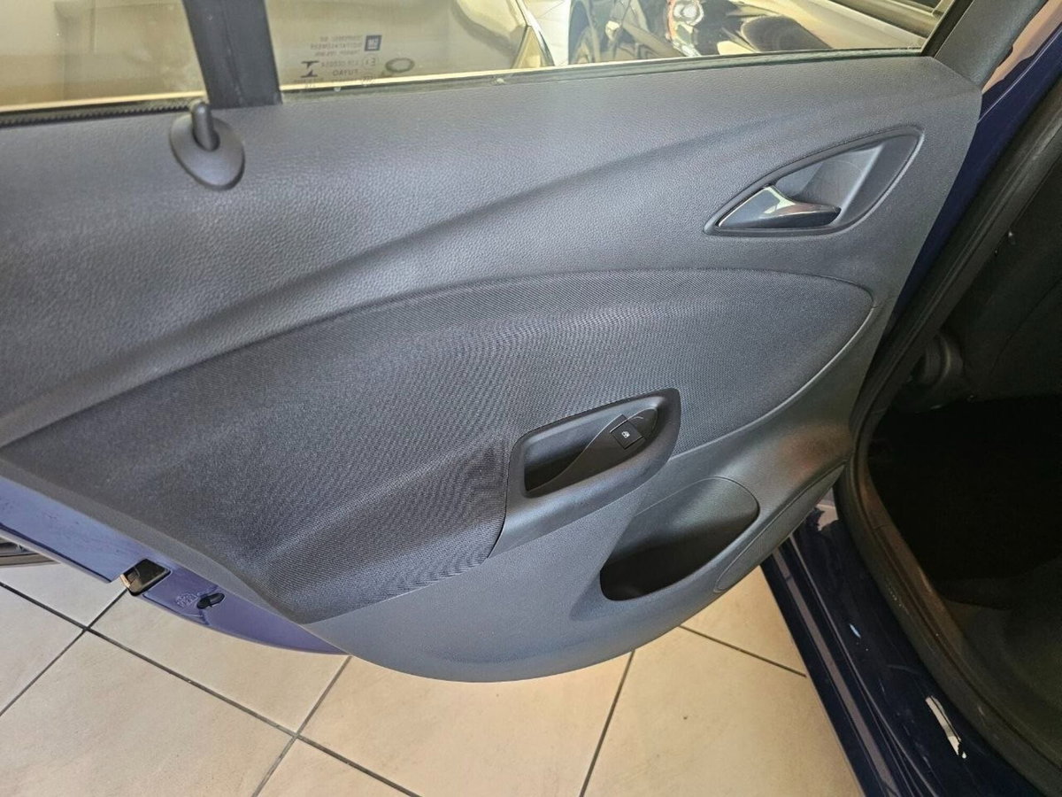 Opel Astra 1.6 CDTi 110CV Start&Stop 5 porte Innovation (5)