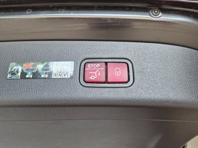 Mercedes-Benz GLC 220 d 4Matic Mild Hybrid AMG Premium Plus (15)