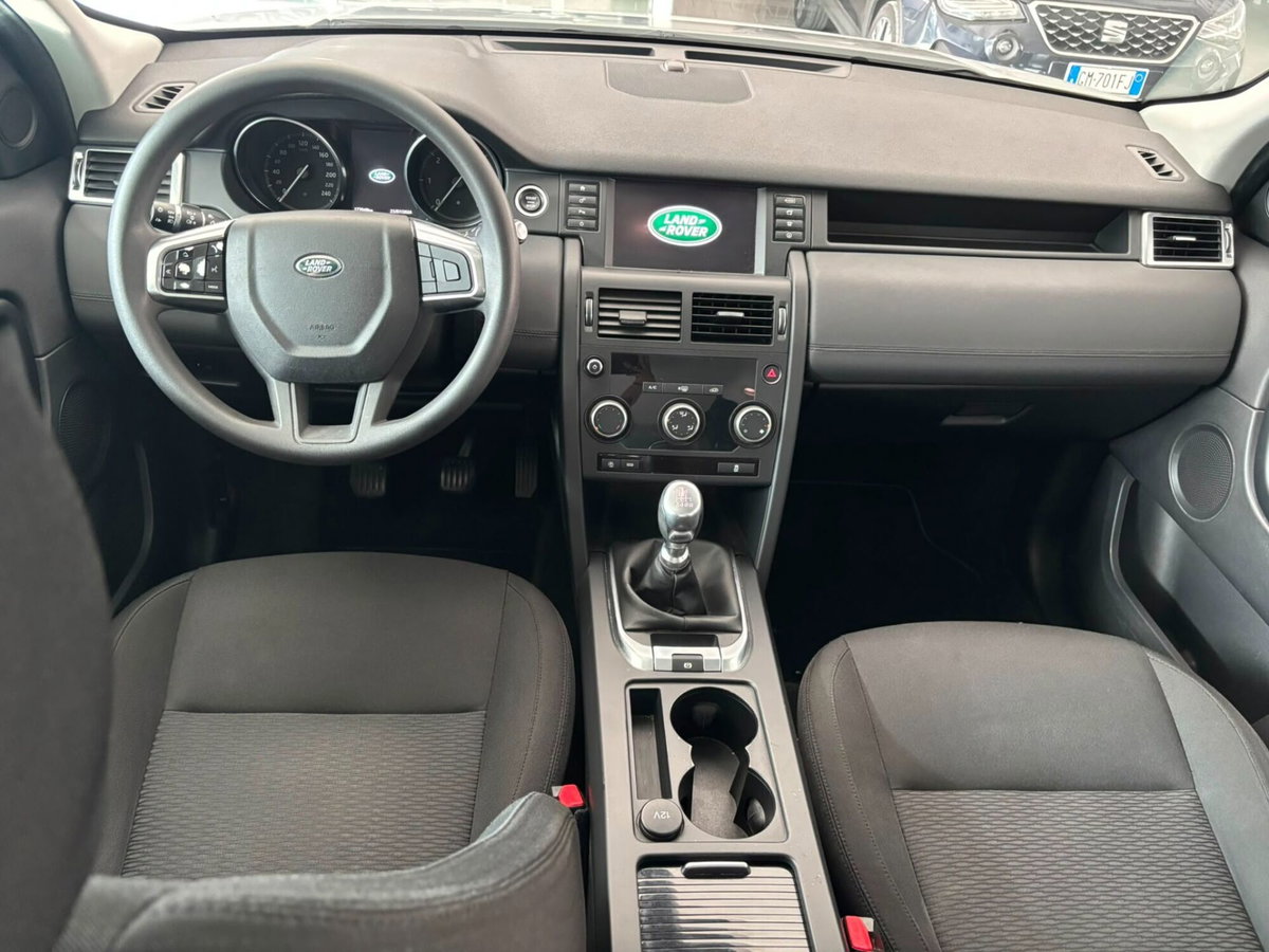 Land Rover Discovery Sport 2.0 eD4 150 CV 2WD Pure (11)