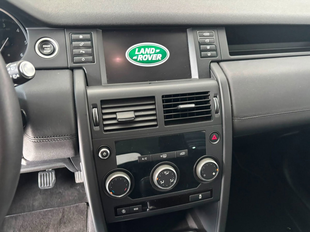 Land Rover Discovery Sport 2.0 eD4 150 CV 2WD Pure (14)