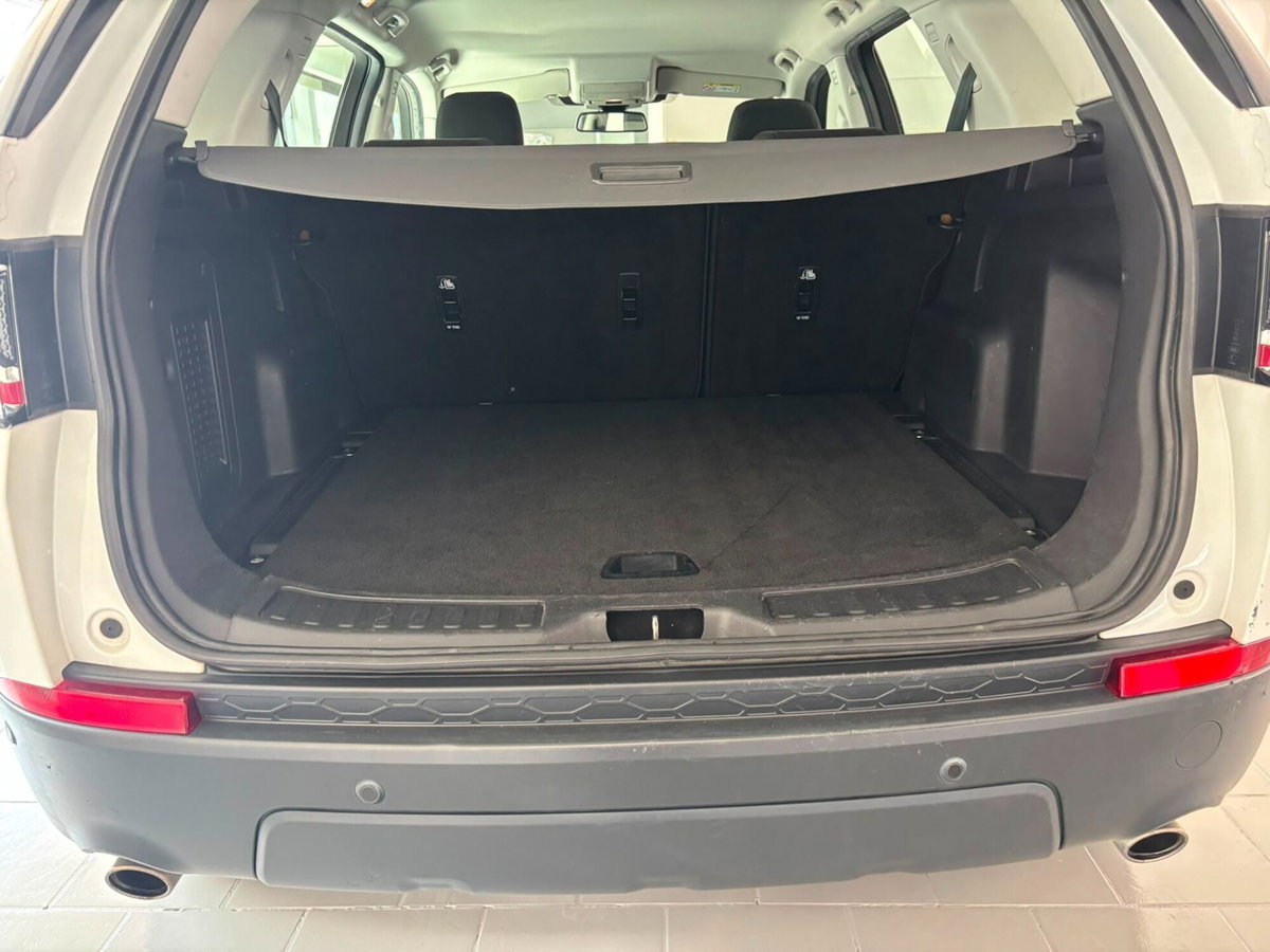 Land Rover Discovery Sport 2.0 eD4 150 CV 2WD Pure (19)