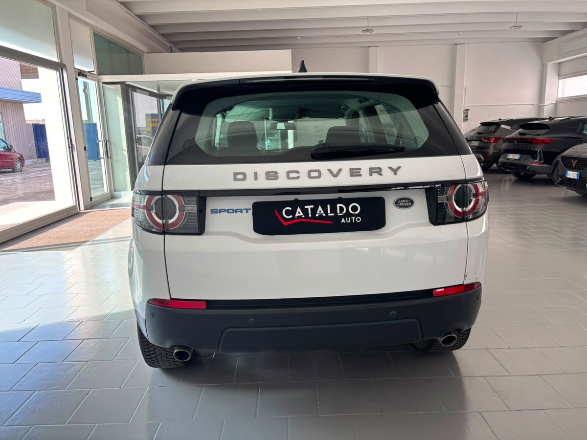 Land Rover Discovery Sport 2.0 eD4 150 CV 2WD Pure (4)