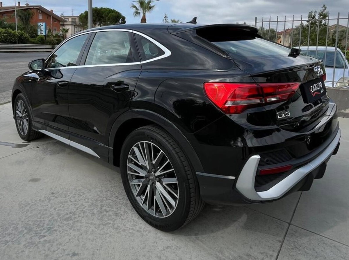 Audi Q3 Sportback 35 TDI quattro S tronic S line edition (2)