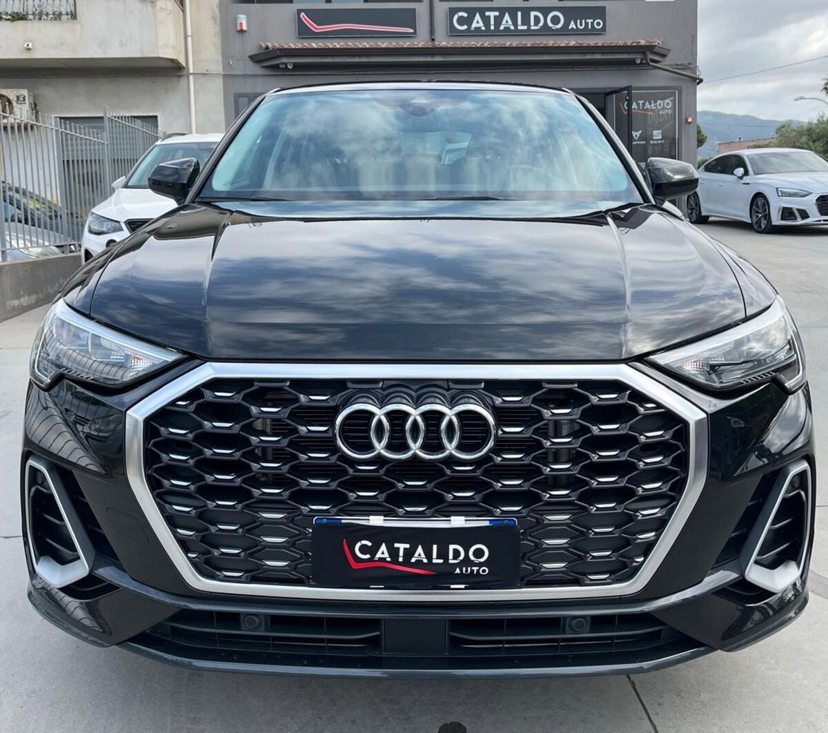 Audi Q3 Sportback 35 TDI quattro S tronic S line edition (6)
