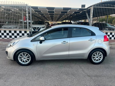 Kia Rio 1.2 CVVT 5p. LX (8)