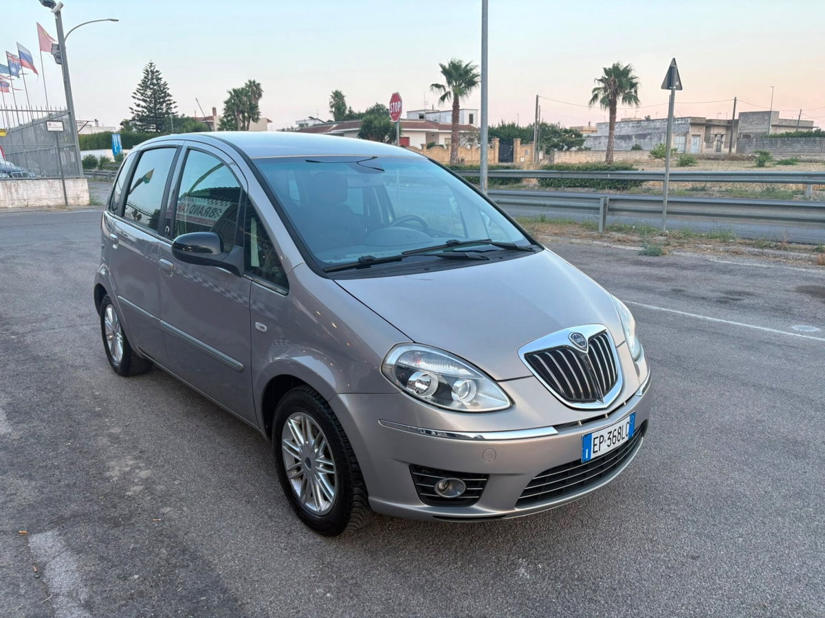 Lancia Musa 1.4 Diva Ecochic GPL (3)