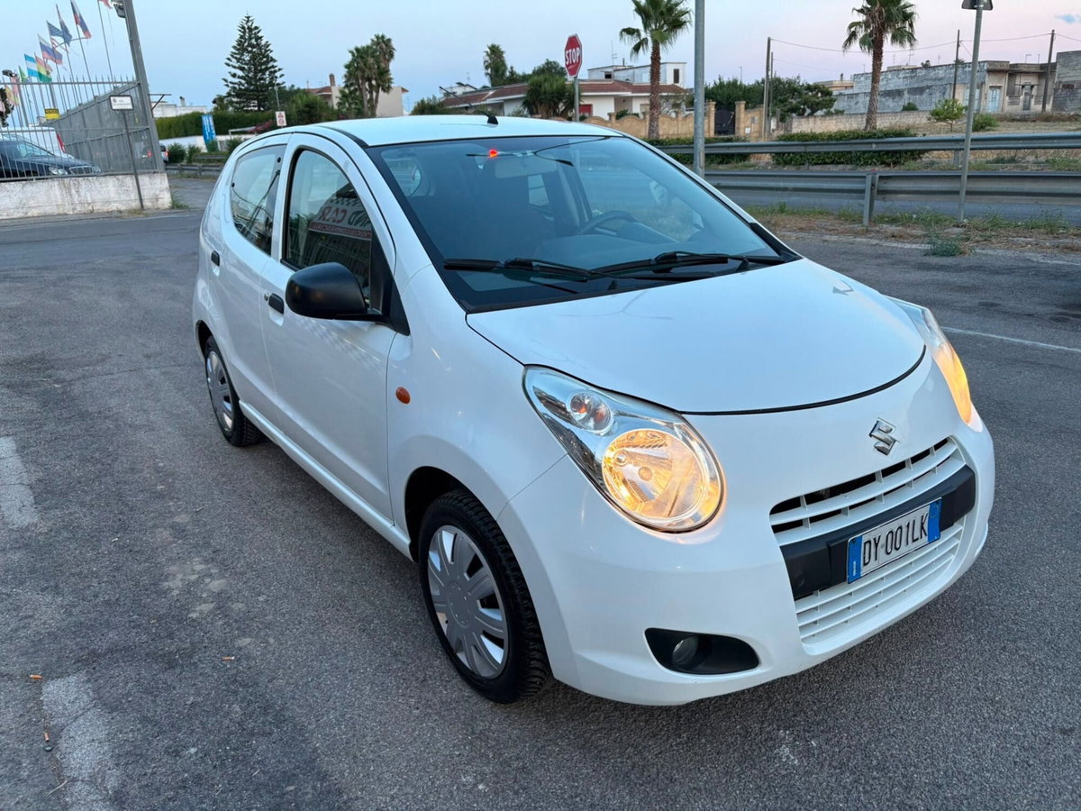 Suzuki Alto 1.0 VVT GLX (3)
