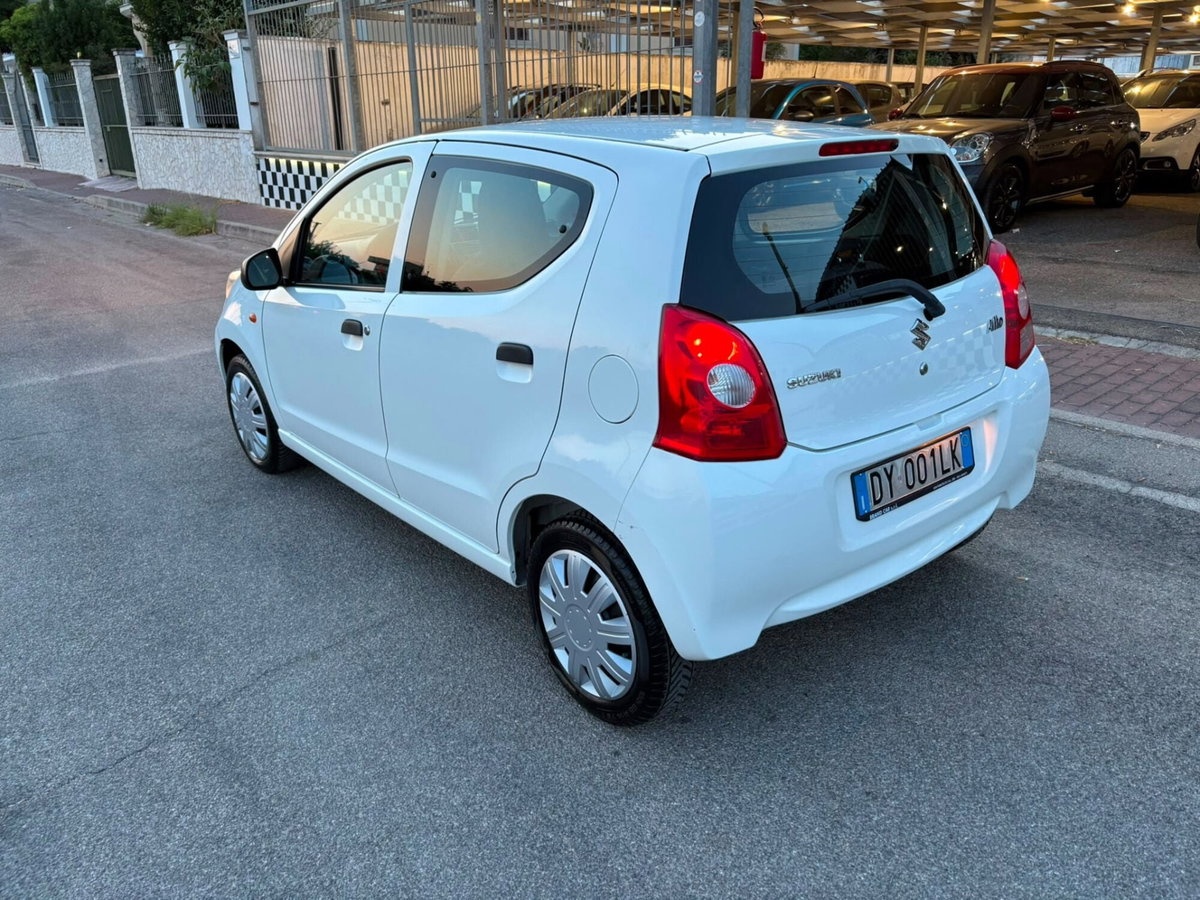 Suzuki Alto 1.0 VVT GLX (7)