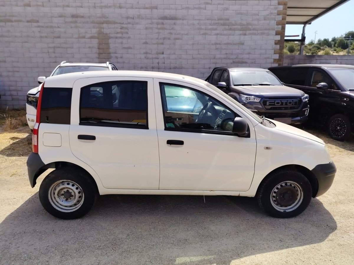 Fiat Panda 1.3 MJT S&S Pop Van 2 posti (6)