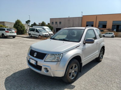 Suzuki Grand Vitara 1.9 DDiS 3 porte Offroad usata