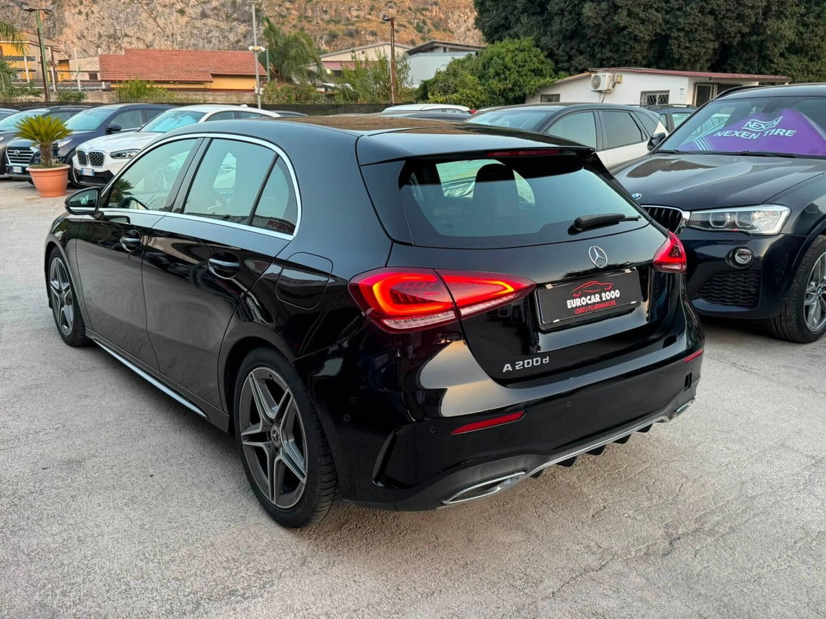 Mercedes-Benz Classe A 200 d Automatic Premium (7)
