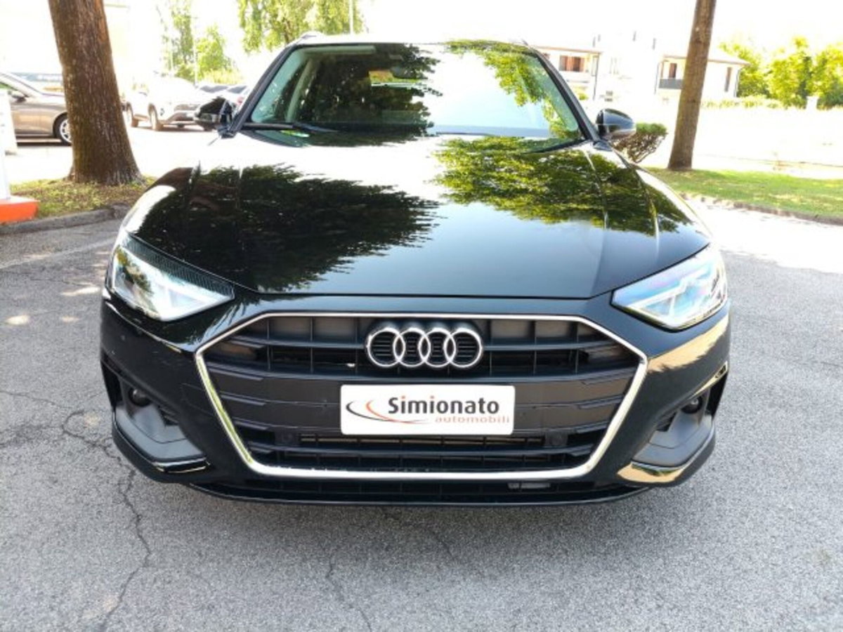 Audi A4 Avant 35 TFSI S tronic Business (2)
