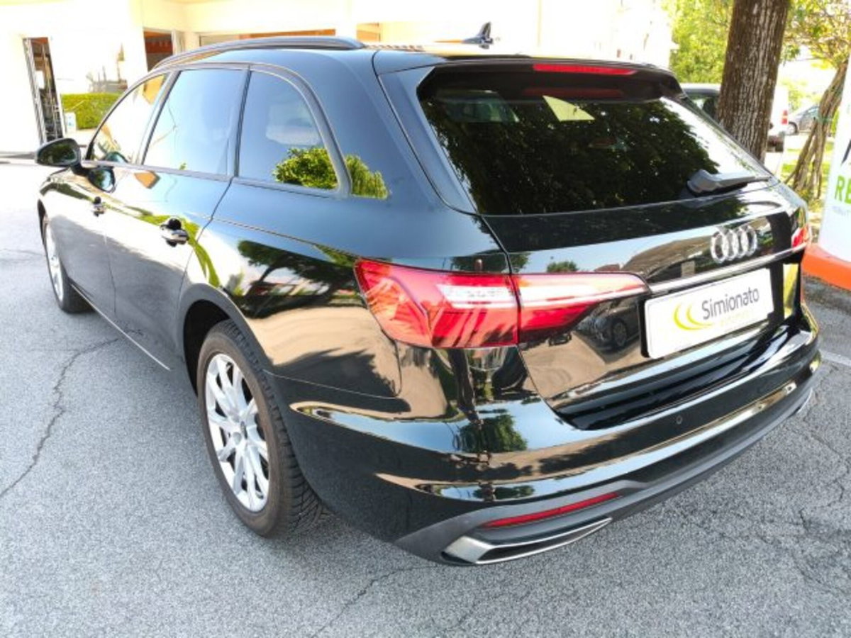Audi A4 Avant 35 TFSI S tronic Business (4)