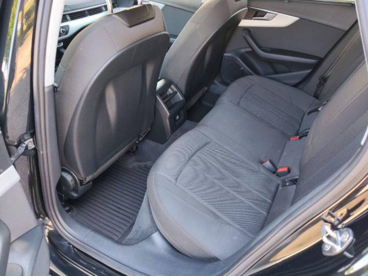 Audi A4 Avant 35 TFSI S tronic Business (6)
