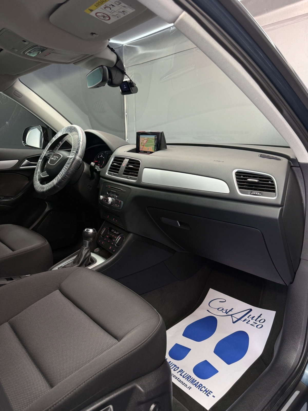 Audi Q3 2.0 TDI 120 CV S tronic S line Edition (10)