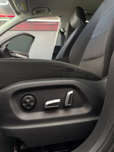 Audi Q3 2.0 TDI 120 CV S tronic S line Edition (18)