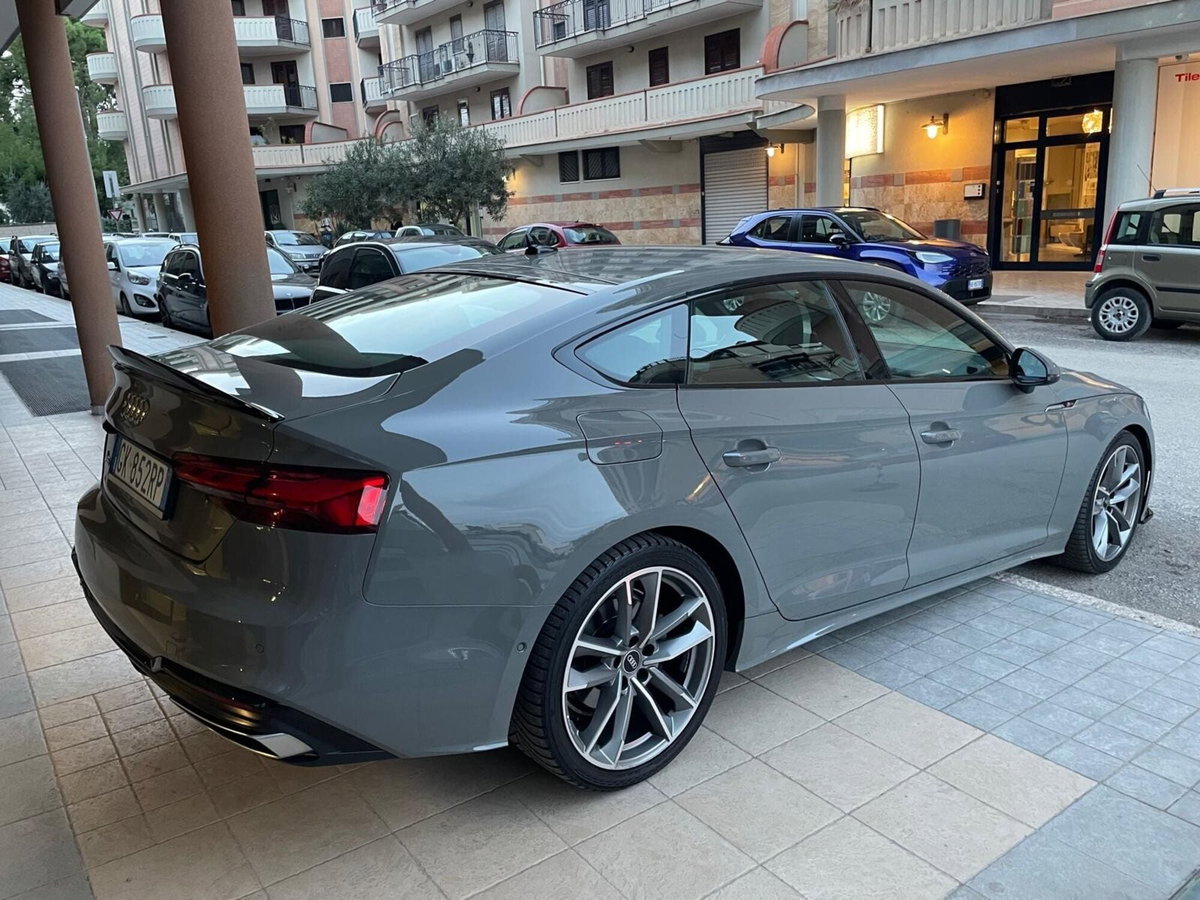 Audi A5 Coupé 40 TDI quattro S tronic (10)