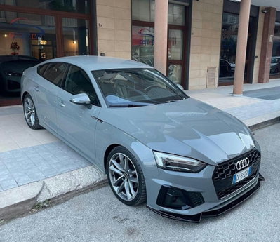 Audi A5 Coupé 40 TDI quattro S tronic (2)