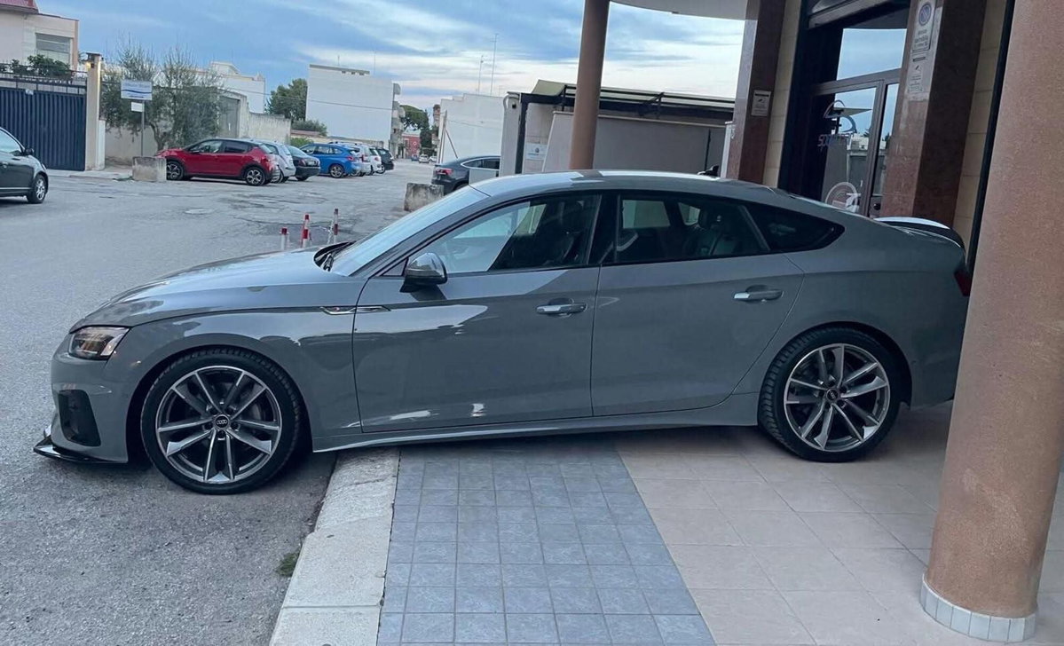 Audi A5 Coupé 40 TDI quattro S tronic (6)