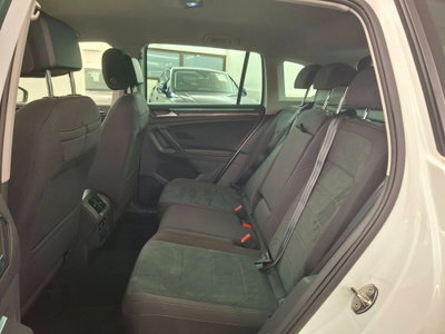 Volkswagen Tiguan 2.0 TDI 150 CV SCR DSG 4MOTION Elegance (16)