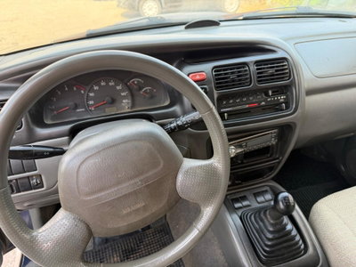 Suzuki Grand Vitara TDI S.W. Autocarro (7)