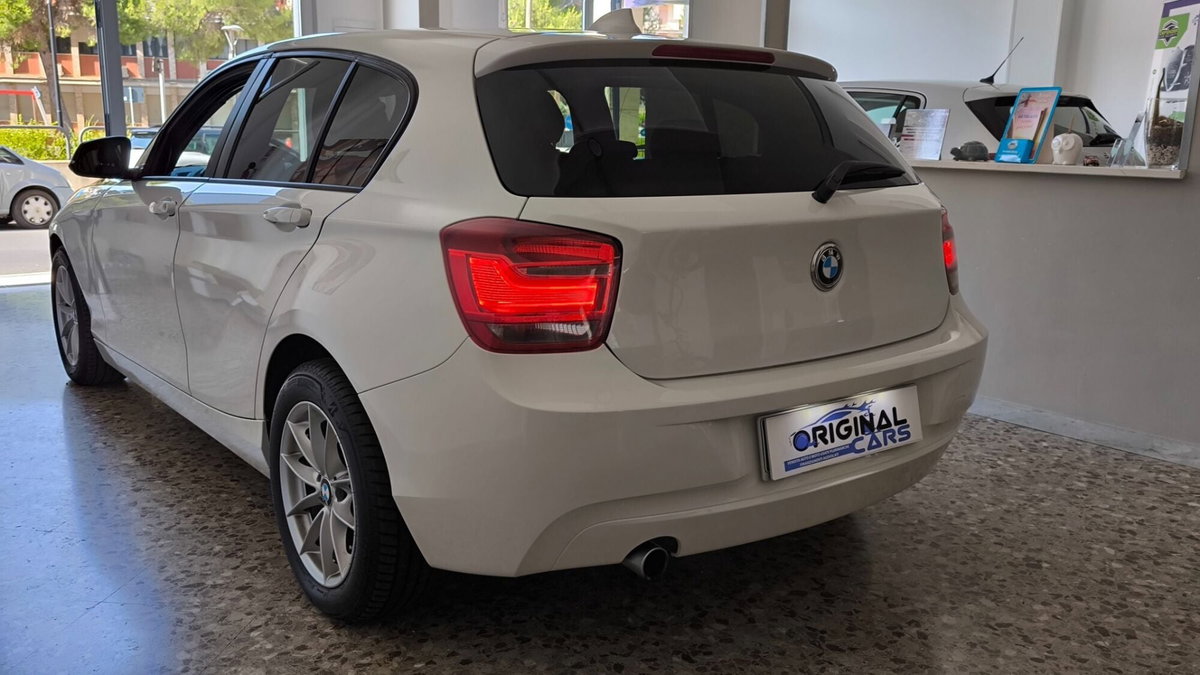 BMW Serie 1 116d 2.0 116CV cat 5 porte Attiva DPF (8)
