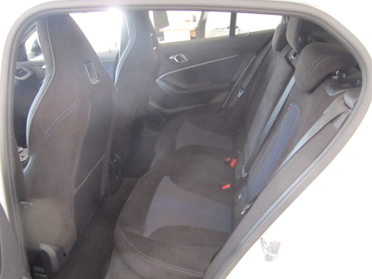 BMW Serie 1 116d 2.0 116CV cat 5 porte Attiva DPF (20)