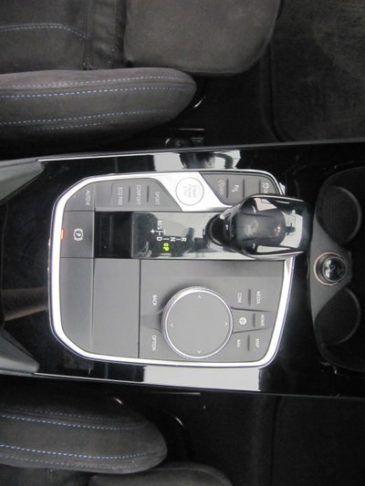 BMW Serie 1 116d 2.0 116CV cat 5 porte Attiva DPF (9)