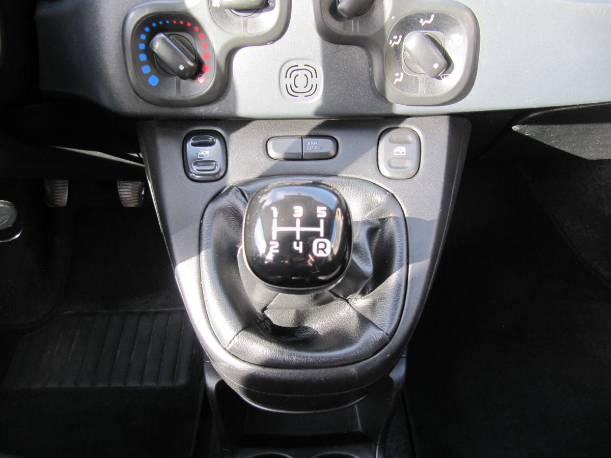 Fiat Panda 1.3 MJT 80 CV S&S Lounge (6)