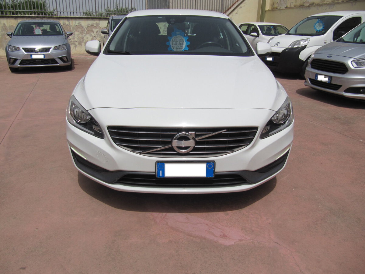 Volvo V60 D2 1.6 Powershift (3)