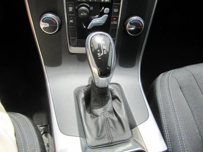 Volvo V60 D2 1.6 Powershift (8)