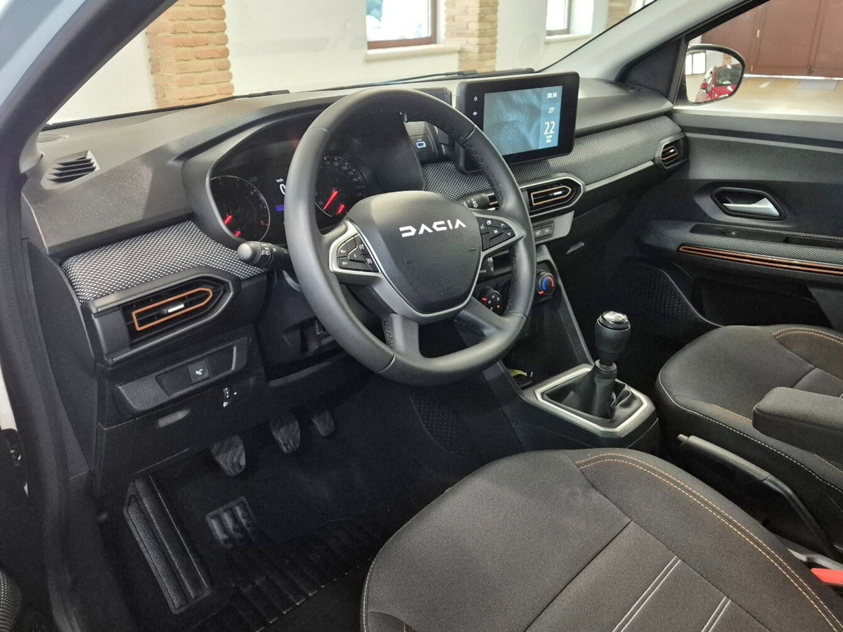 Dacia Sandero Stepway 1.0 TCe 90 CV Comfort (5)
