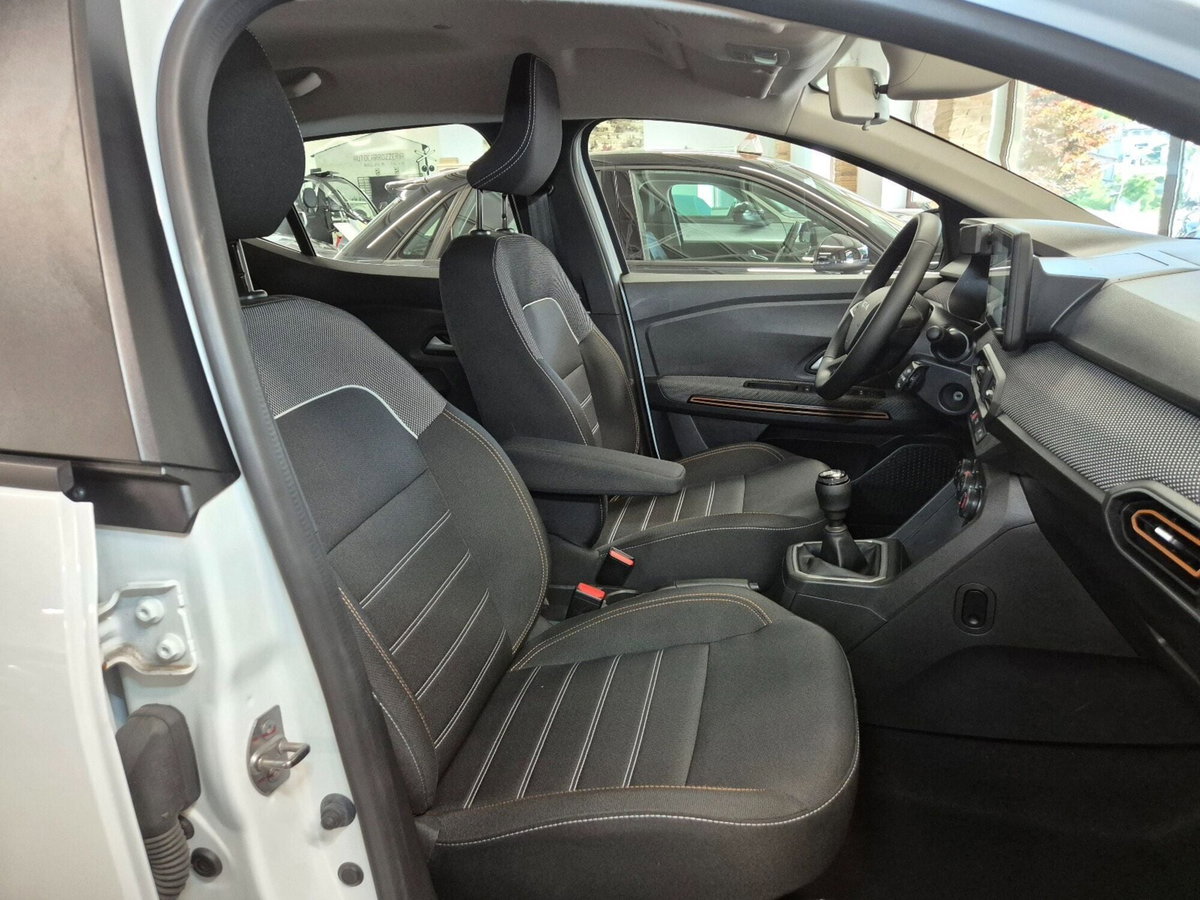 Dacia Sandero Stepway 1.0 TCe 90 CV Comfort (7)