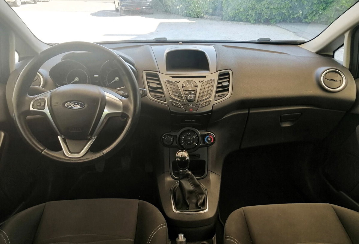 Ford Fiesta Plus 1.5 TDCi 75CV 3 porte (3)