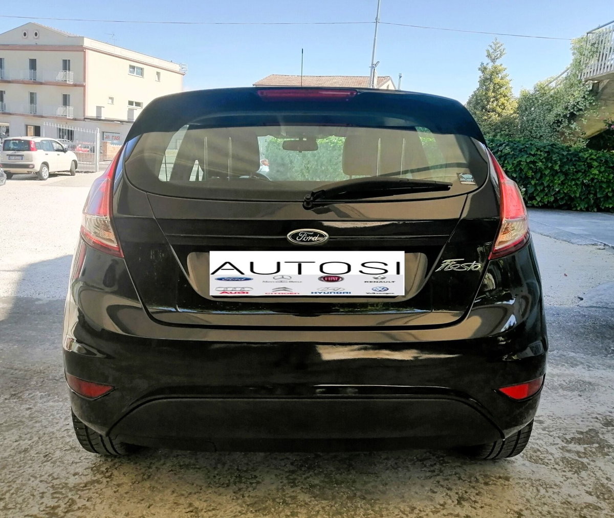 Ford Fiesta Plus 1.5 TDCi 75CV 3 porte (6)