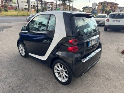 smart Fortwo 1000 52 kW MHD coupé pulse (5)