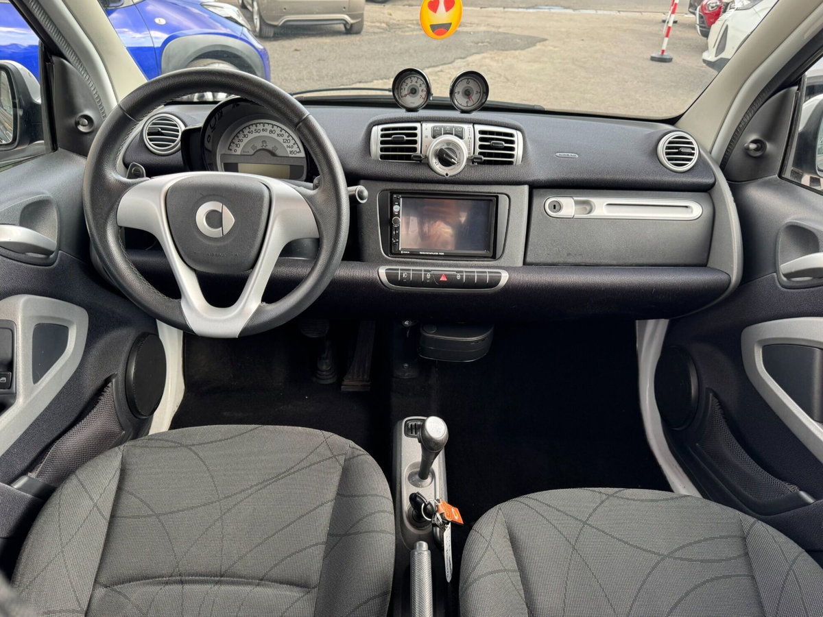 smart Fortwo 1000 52 kW MHD coupé pulse (7)