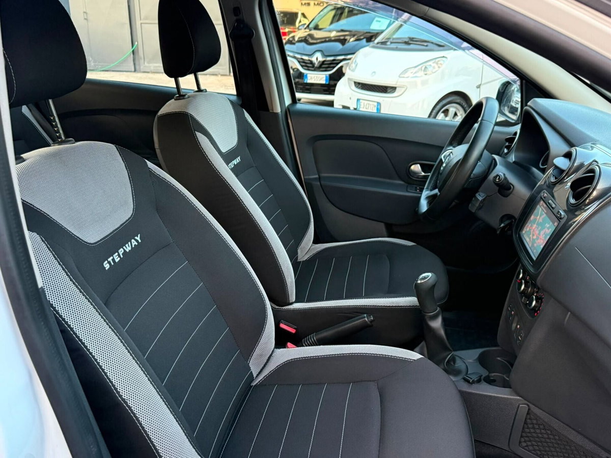 Dacia Sandero 1.5 dCi 8V 90CV Start&Stop Serie Speciale Wow (6)