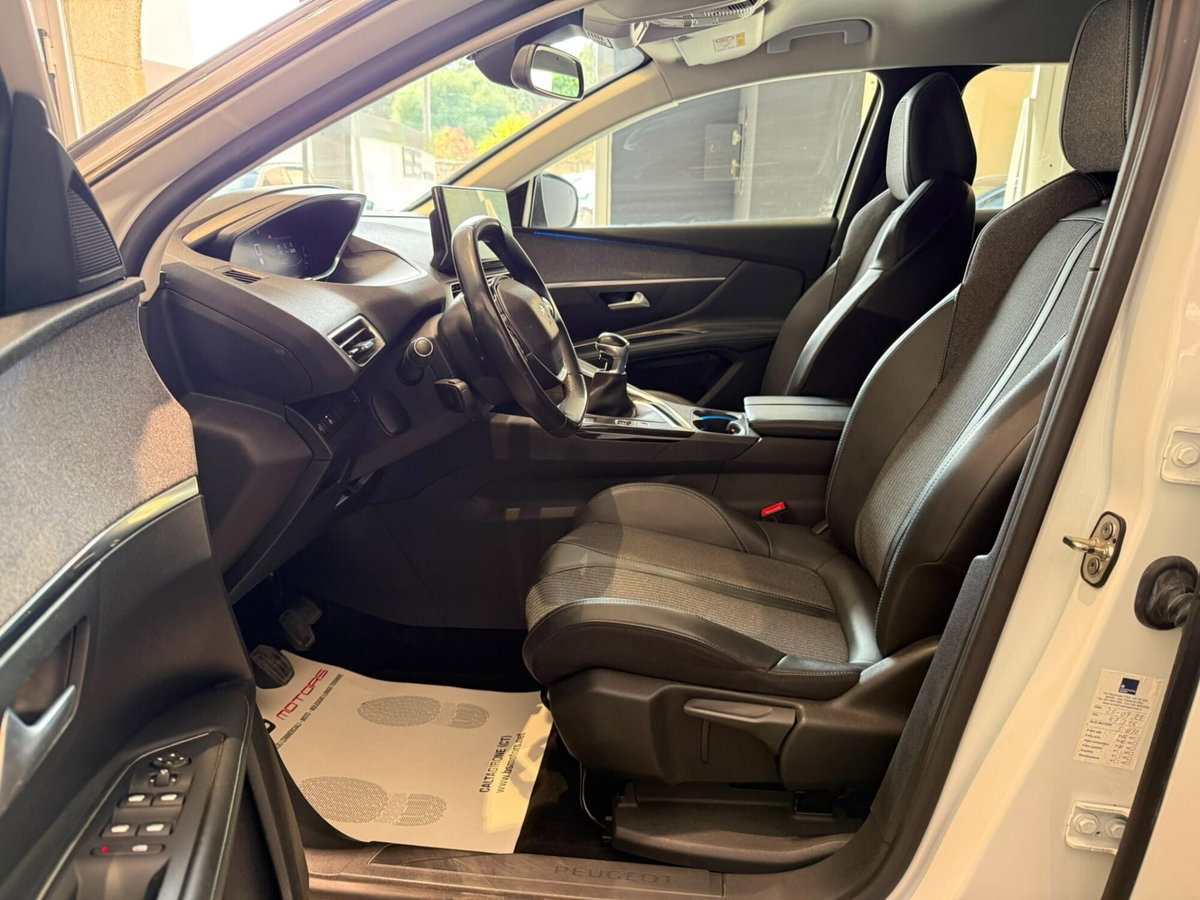 Peugeot 3008 BlueHDi 130 S&S EAT8 Allure Pack (8)