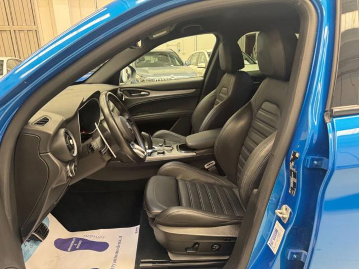 Alfa Romeo Stelvio Stelvio 2.2 Turbodiesel 210 CV AT8 Q4 Veloce (8)