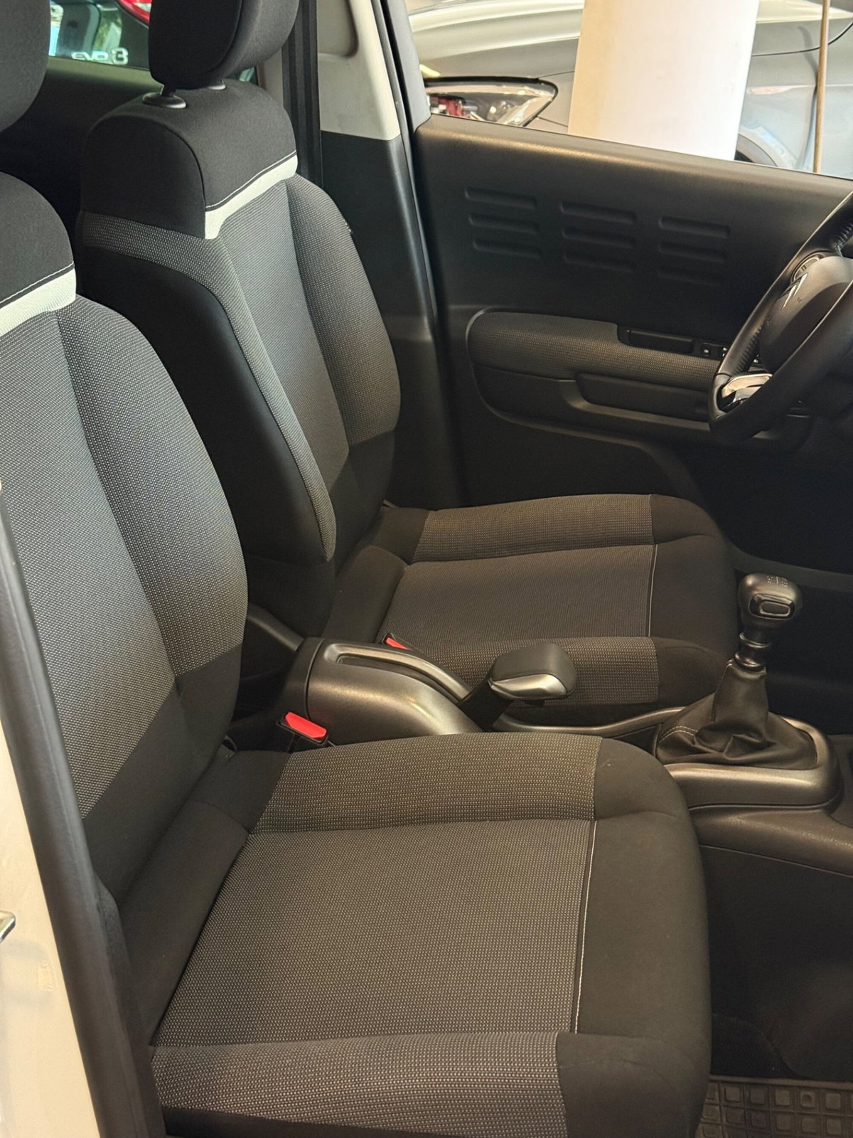 Citroen C3 Aircross BlueHDi 110 S&S Shine Pack (11)