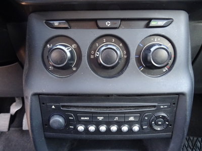 Citroen C3 1.4 HDi 70 Seduction (18)