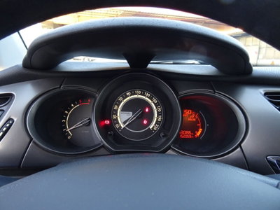Citroen C3 1.4 HDi 70 Seduction (19)