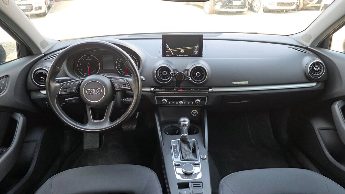 Audi A3 Sportback 35 TDI S tronic Design (16)