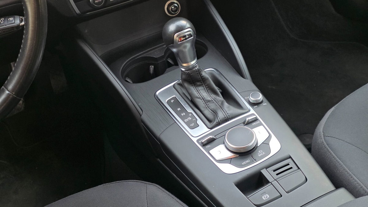 Audi A3 Sportback 35 TDI S tronic Design (18)