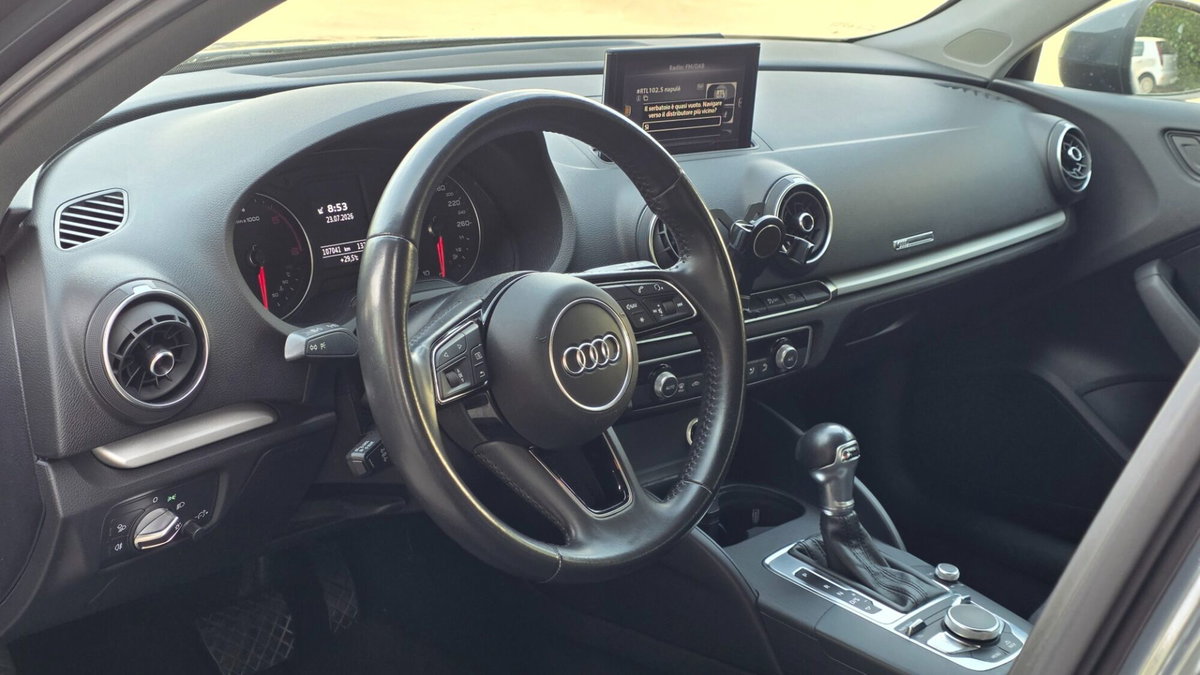 Audi A3 Sportback 35 TDI S tronic Design (9)