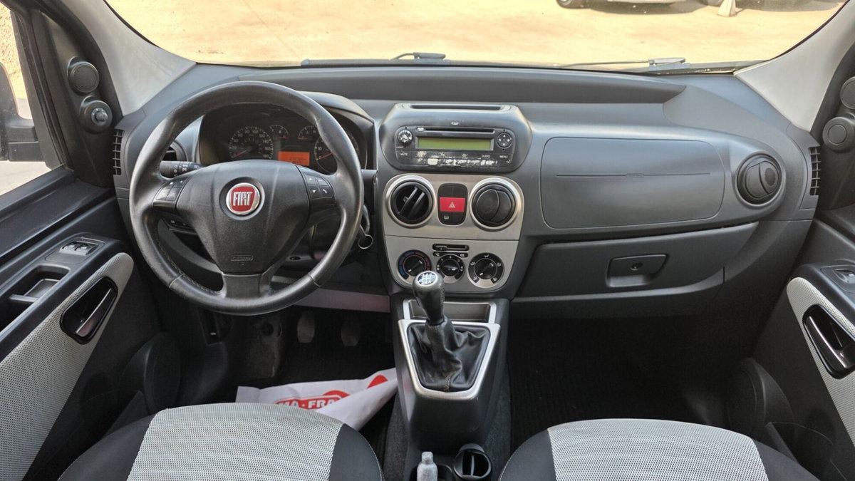 Fiat Qubo 1.3 MJT 75 CV Trekking (15)